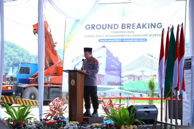 
					Hadiri Ground Breaking RS Muhammadiyah, Kapolri Dukung Penuh Program Kesehatan dan Pendidikan Masyarakat