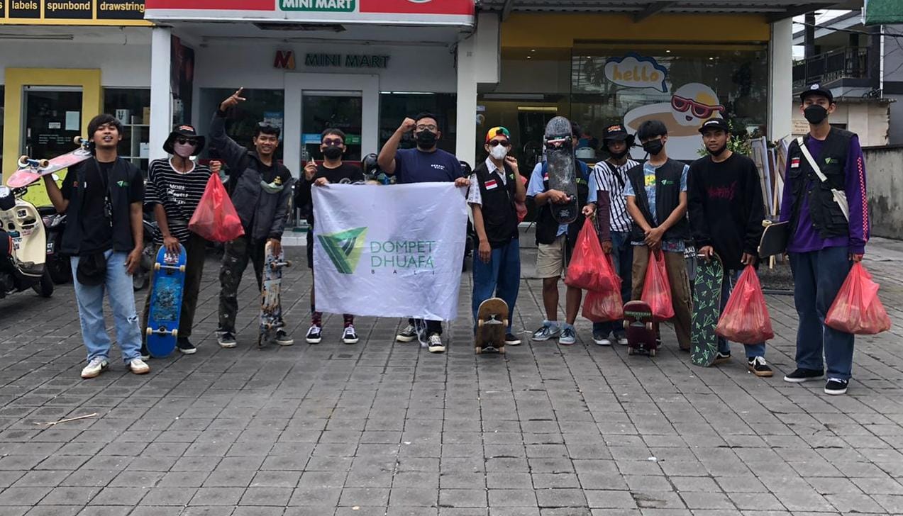 Aksi Humanity Skate