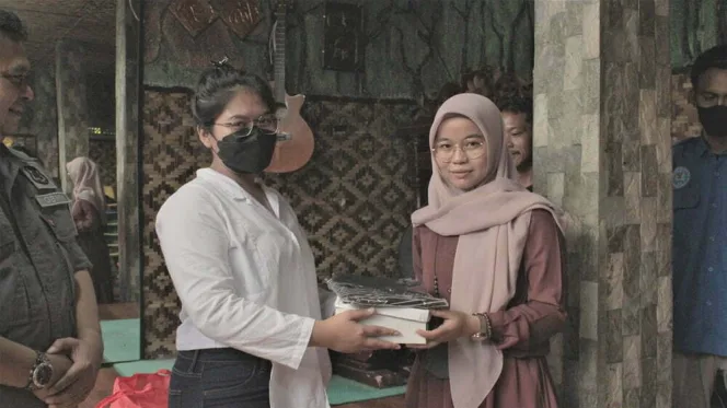 
					DMG Peduli Berbagi Ke Sanggar Senja Di Bulan Ramadhan