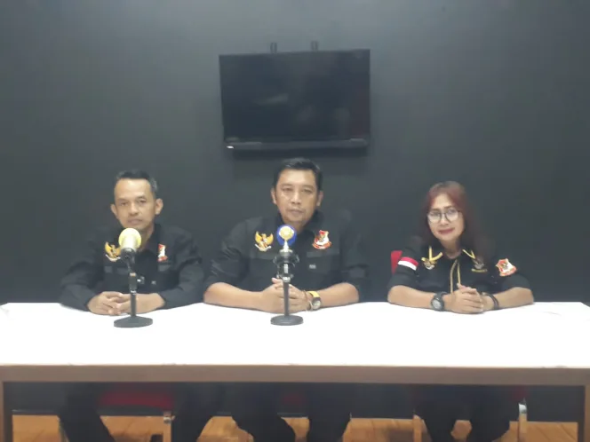 
					LPRI Bogor Raya Apresiasi dan Ucapkan Selamat kepada Iman Aminuddin Beserta Jajaran Polres Bogor Bongkar  Kasus Mafia Tanah