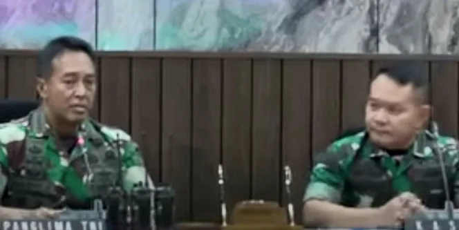 
					Isu Disharmoni Panglima TNI dan KSAD Tidak Benar