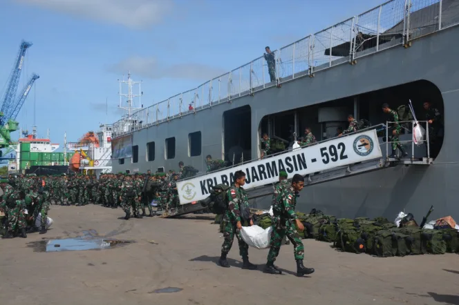
					Danrem 174 : Satgas Yonif 511/DY & 725/WRG Harus Membawa Manfaat