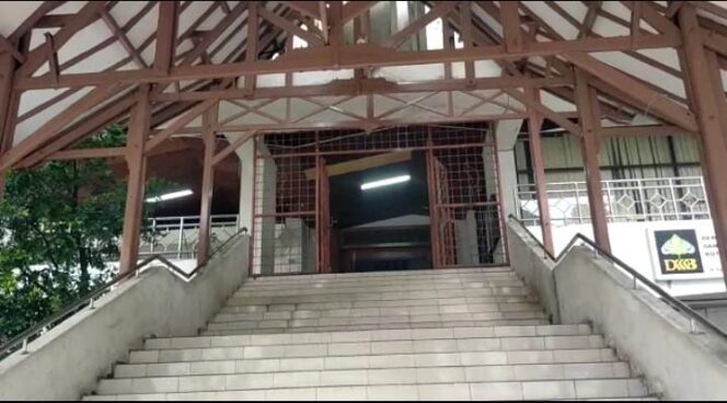
					Gedung Kesenian Kemuning Gading 