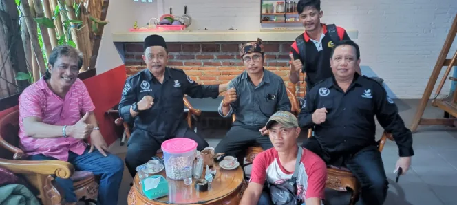 
					Lembaga dan Media Ngopi Bareng Untuk Menjalin Bersinergitas Kerukunan Bersama
