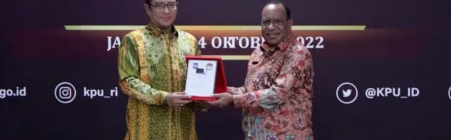 Kemendagri Serahkan Jumlah Penduduk