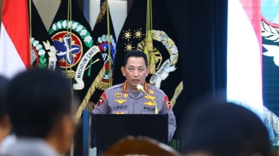 Catat ! Polisi Lalu Lintas Dilarang Tilang