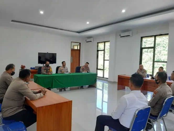 
					Kapolres Bolsel Meneruskan Commander Wish Kapolda Sulut