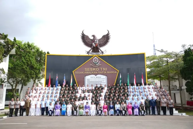
					Panglima TNI Buka Pendidikan Reguler LI Sesko TNI TA 2023