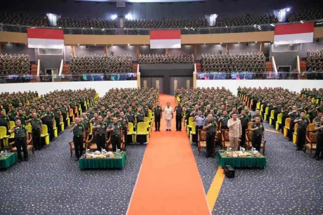 
					Prabowo Beri Pembekalan kepada 2.000 Babinsa di Korem 091/Aji ASN