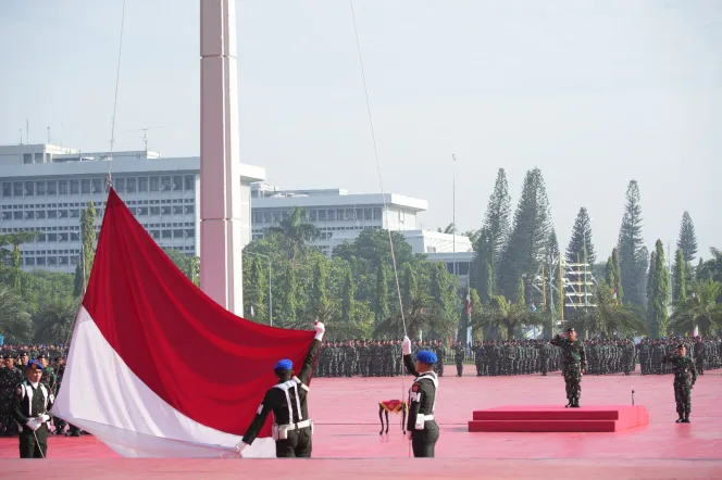 
					Panglima TNI : Prajurit Harus Selalu Hadir Atasi Kesulitan Masyarakat