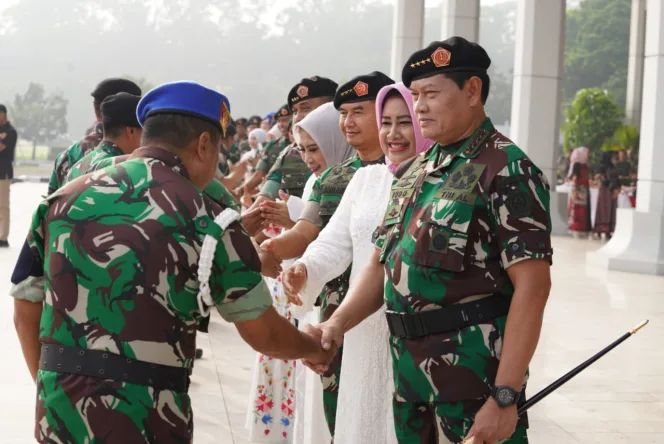 
					Panglima Minta Prajurit-PNS TNI Tak Terpancing Provokasi Agar Bentrok dengan Polri