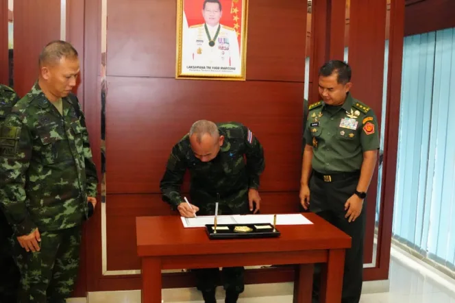 
					TNI Antisipasi Perkembangan Ancaman Terorisme Global di Asia Tenggara
