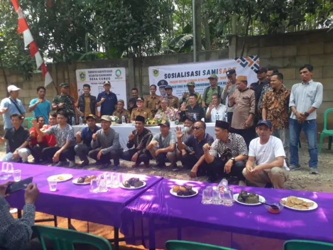 
					Program Samisade, Edi Mulyadi Kades Curug: Semoga Tepat Sasaran