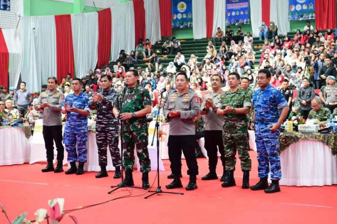 
					Alumni AKABRI 1989 Gelar Baksos, Dihadiri Panglima TNI dan Kapolri