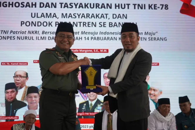 
					Alim Ulama di Banten Gelar Istighosah dan Tasyakuran Peringati HUT TNI ke-78