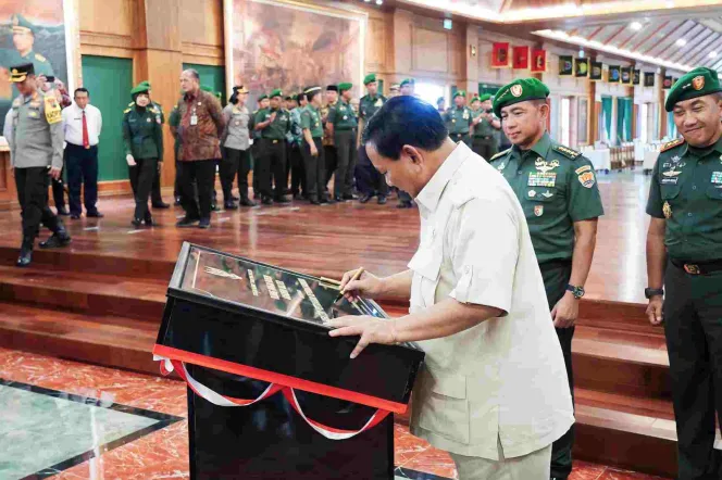 
					Menhan Prabowo Resmikan Ruang Makan Husein Akmil Magelang