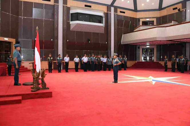 
					Panglima TNI Terima Laporan Korps Kenaikan Pangkat