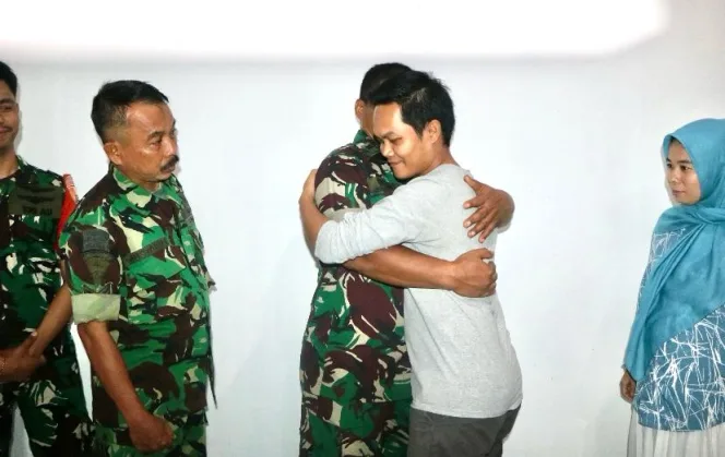 
					Keributan Driver dan Anggota TNI Lanud Sultan Hasanuddin Berdamai
