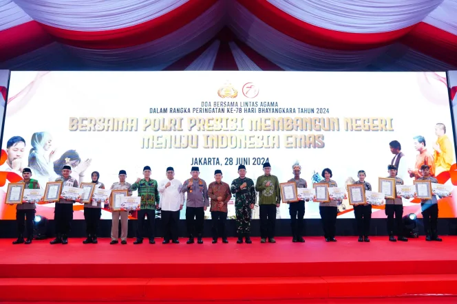 
					Panglima TNI Hadiri Doa Bersama Jelang Peringatan Hari Bhayangkara ke-78