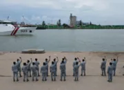 Bakamla RI Lepas KN. Pulau Dana-323 untuk Muhibah ke Vietnam dan Singapura