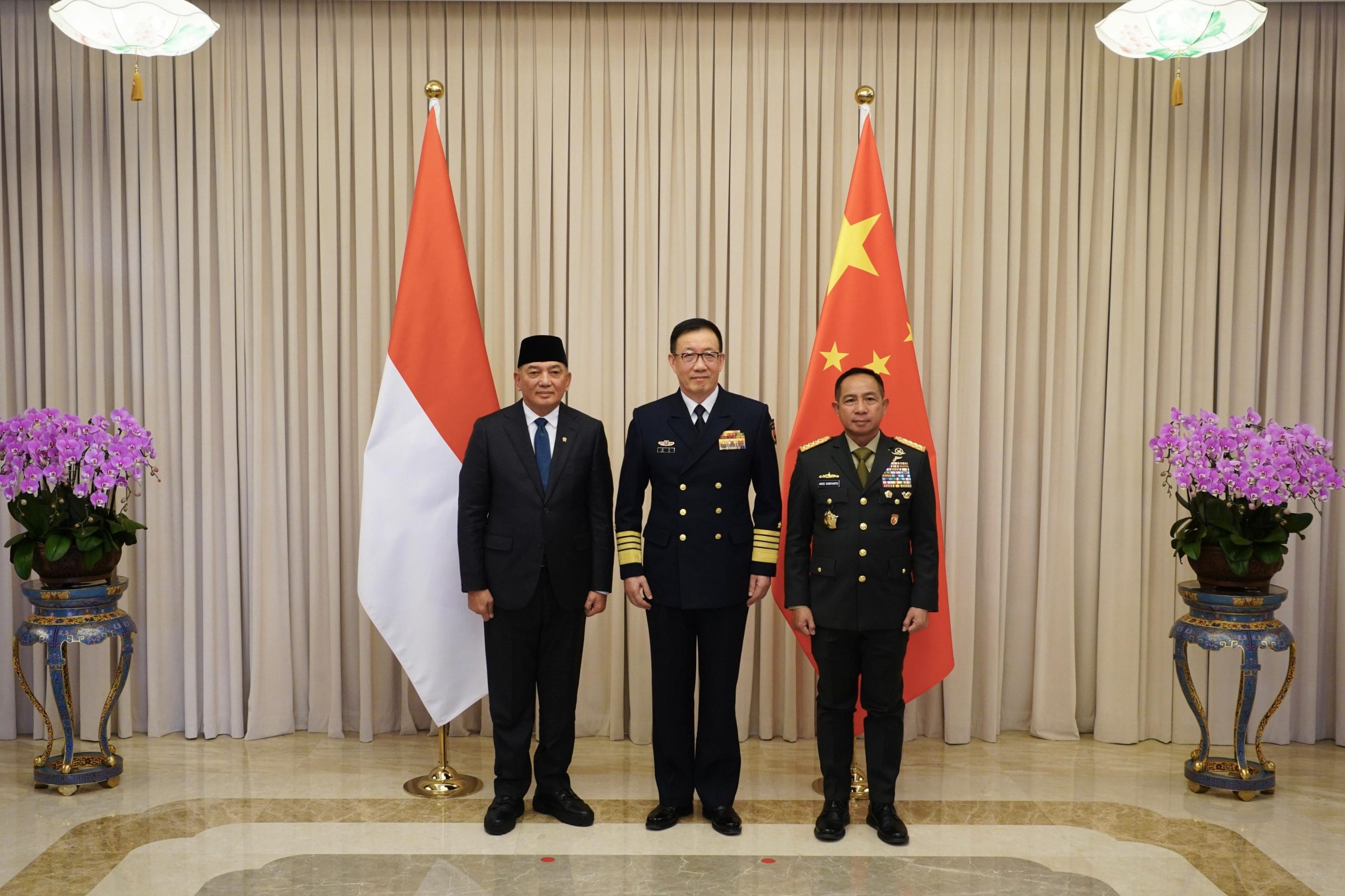 Menhan RI Perkuat Kerja Sama