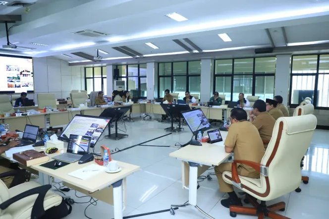 
					Kemendagri Apresiasi Kinerja Pj Bupati Bogor, Laporan Triwulan I