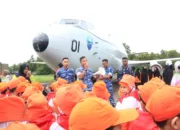3.108 Siswa Sekolah Kunjungan Kedirgantaraan Di Lanud Sultan Hasanuddin