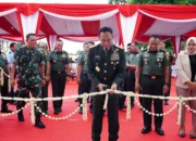 Panglima TNI Resmikan Masjid Al-Mu’min di Jatikarya Bekasi