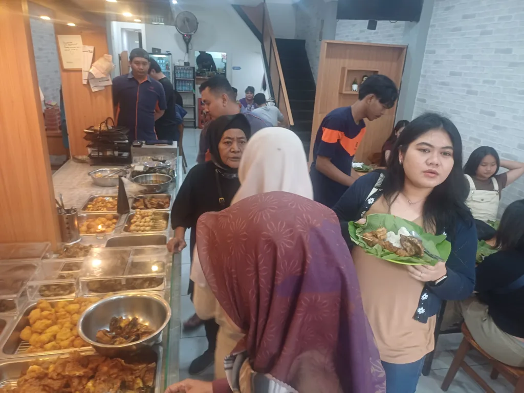 Kuliner Khas Cirebon Diburu Pemudik di Libur Idul Fitri  2025