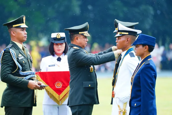 
					Sumpah Perwira Sebagai Janji Suci Pegangan Seumur Hidup