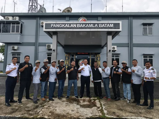 
					Bakamla RI Perkuat Pembinaan Relawan Penjaga Laut Kota Batam di Bulan Ramadan