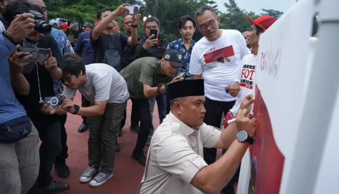 Bupati Rudy Susmanto Apresiasi Pameran Foto Resolusi Karya PFI Bogor