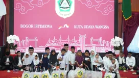 Santunan Anak Yatim 1 Muharram oleh Bupati Rudy Susmanto