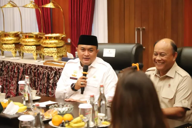 Bupati Rudy Susmanto Sambut Kepala BGN Bahas Program MBG
