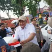 Bupati Bogor Bagikan Bendera Merah Putih Sambut HUT RI ke-80