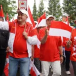 Bupati Bogor Pimpin Kirab Merah Putih Raksasa Sepanjang 600 Meter