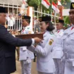 Bupati Bogor Jemput Bendera Pusaka dari Desa Malasari untuk HUT RI ke-80
