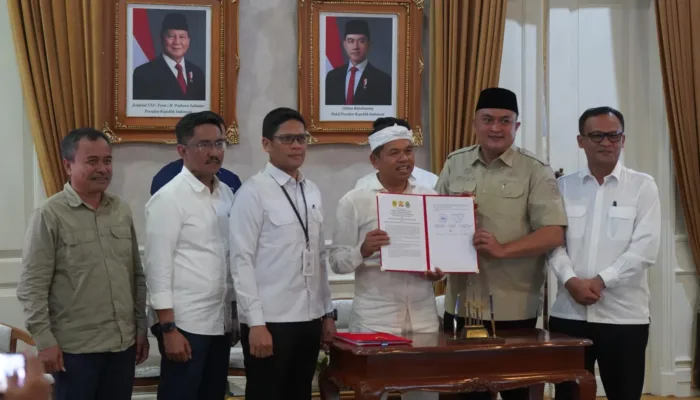 Bupati Bogor Teken MoU Penanganan Banjir dengan Gubernur Jabar di Cianjur
