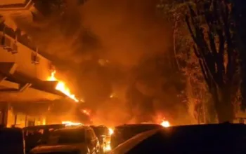 Kericuhan Pembakaran DPRD Makassar 3 Tewas