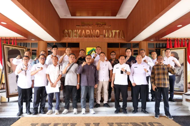 
					Rudy Susmanto Tegaskan Toko Modern Wajib Tampilkan Produk UMKM Lokal