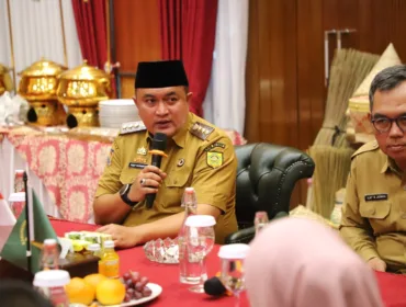 Bupati Bogor Rudy Susmanto Apresiasi Tokoh Pendidikan dan Sosial