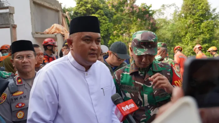 Bupati Bogor Tinjau Tragedi Ambruknya Majelis Taklim Ciomas