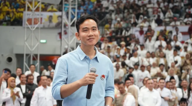 Sidang Gugatan Rp125 Triliun terhadap Gibran Kembali Ditunda