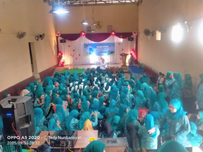 Bersinergi Lewat Harmoni ,Paduan Suara Desa Kersamanah Mrrishkqn HUT RI ke-80