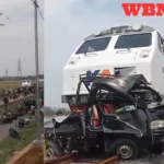 KA Tawangjaya Premium Tabrak Mobil