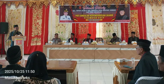 Bupati Agam H.Benni Warlis Dan H.Indra Catri Hadiri Pengukuhan Kepengurusan LKAAM Baso Periode 2025-2030