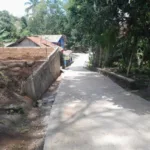 Pemdes Sukaratu Bangun Rabat Beton Di Kampung Cijati