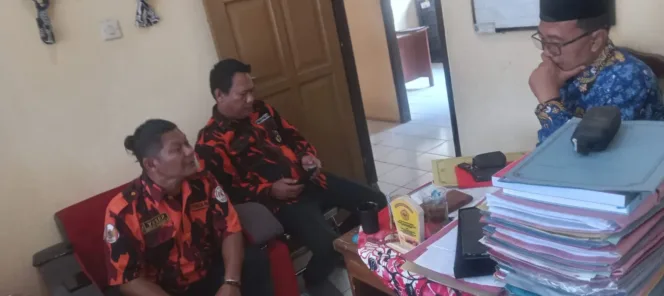 
					Terkait Pindah Kerja Camat Mangunreja Ke Tempat Baru,PAC Pemuda Pancasila PAC Mangunreja Sowan Ke Perintahan Mangunreja
