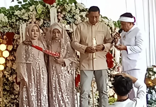 
					Yogi Sugiat Gelar Pengajian, Ngaras Dan Siraman Menjelang Pernikahan Putri