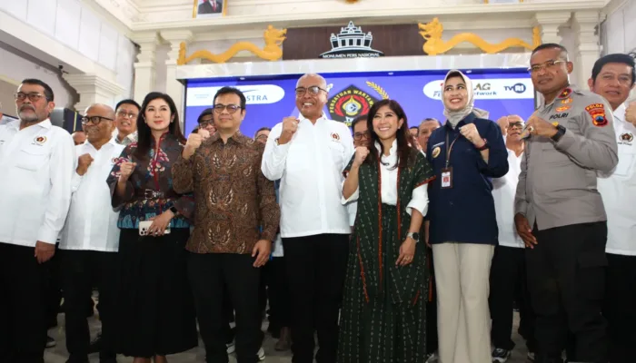 Menkomdigi Meutya Hafid Saksikan Pengukuhan Kepengurusan PWI Pusat